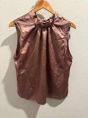 H&M Mauve Pink Satin Sleeveless Mock Neck Bow Back Top